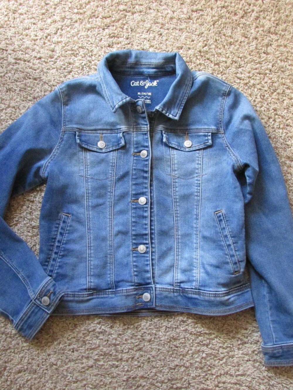 NWOT Cat & Jack Girls XL 14/16 Stretch Snap Front Denim Jacket Pockets